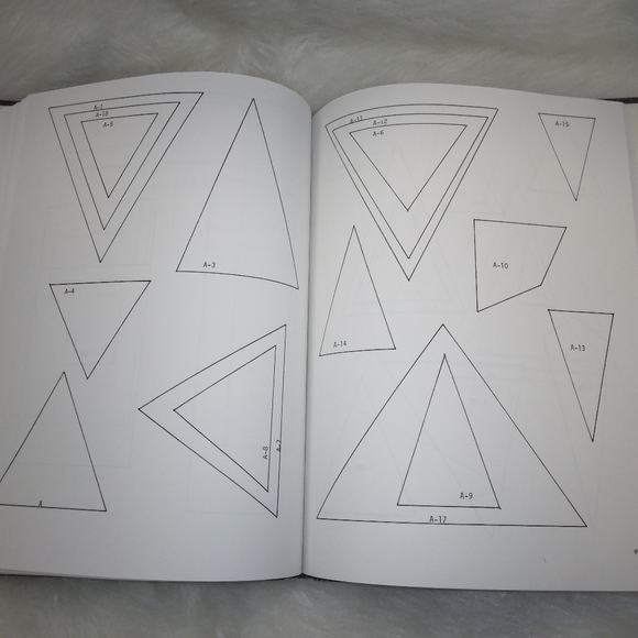 BOOK 500 Full Size Patchwork Patterns by Maggie Malone, hard cover - Picture 4 of 11